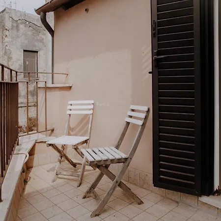 Vicolo Vecchio Couette-café 3*