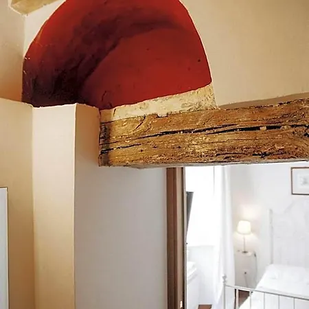 Vicolo Vecchio Couette-café Terracine