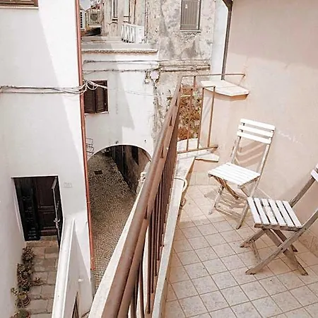 Vicolo Vecchio Panzió Terracina